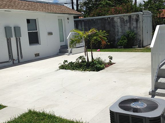 rear courtyard