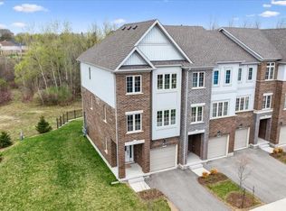 311 Woolwich St #30, Waterloo, ON N2K0H4