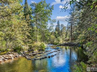 511 Riverside Dr, Lyons, CO 80540