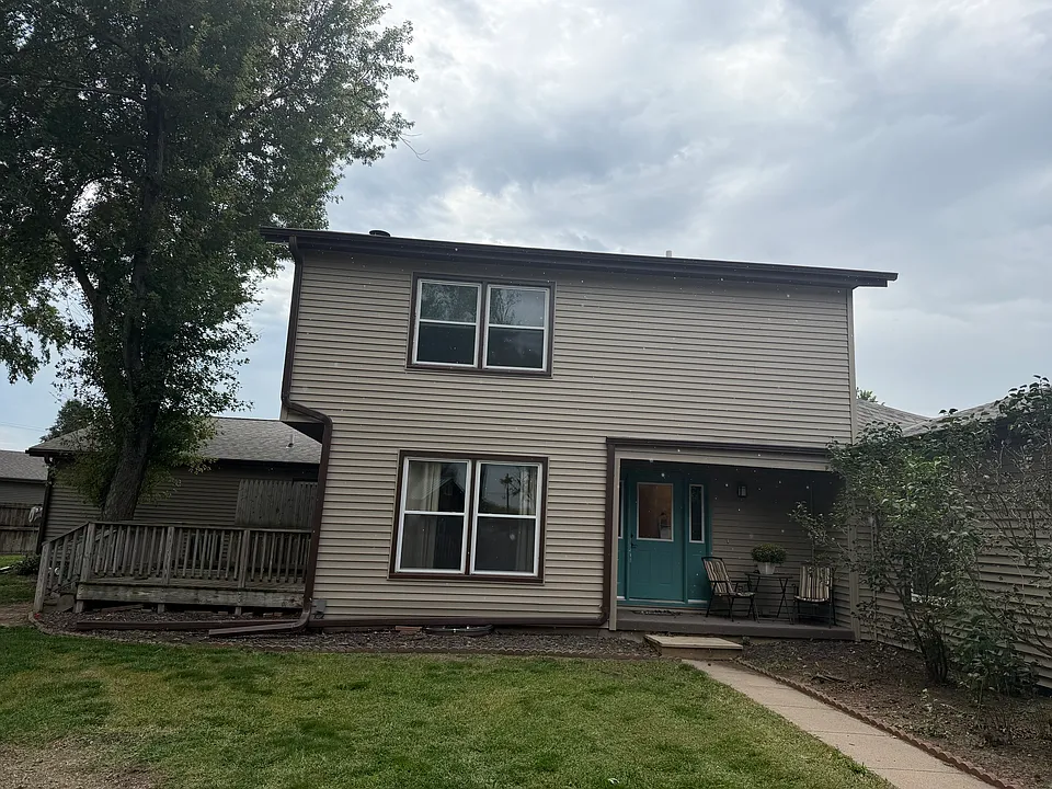 841 S Country Club Dr