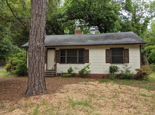 221 Arnold Blvd, Warner Robins, GA 31093