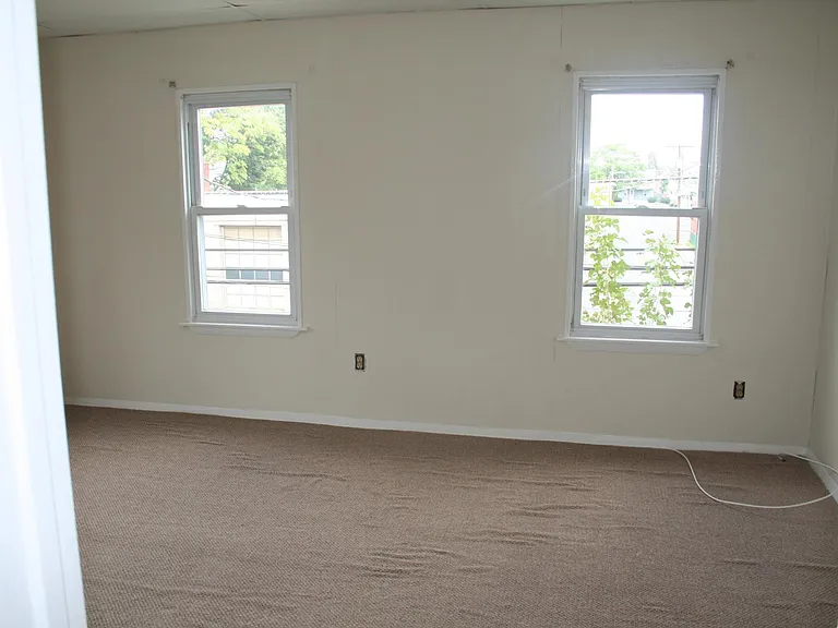 47 W Barber Ave #B — Photo 13