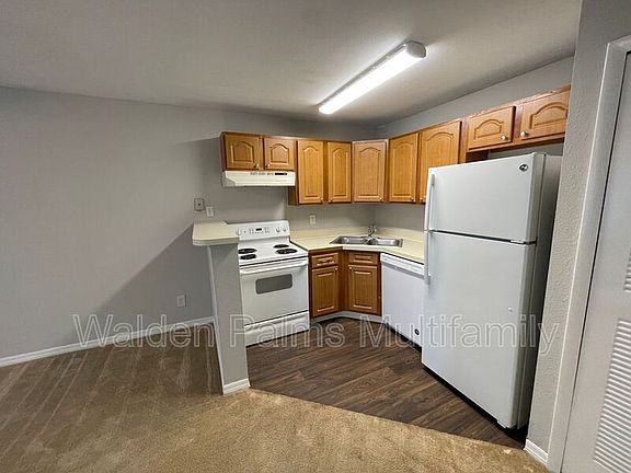 3rd image of 4760 Walden Cir APT 532