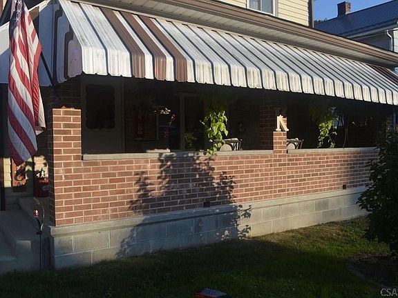 3rd image of 402 9th St