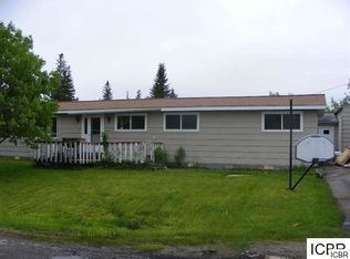 1001 Comstock Dr, Deer River, MN 56636