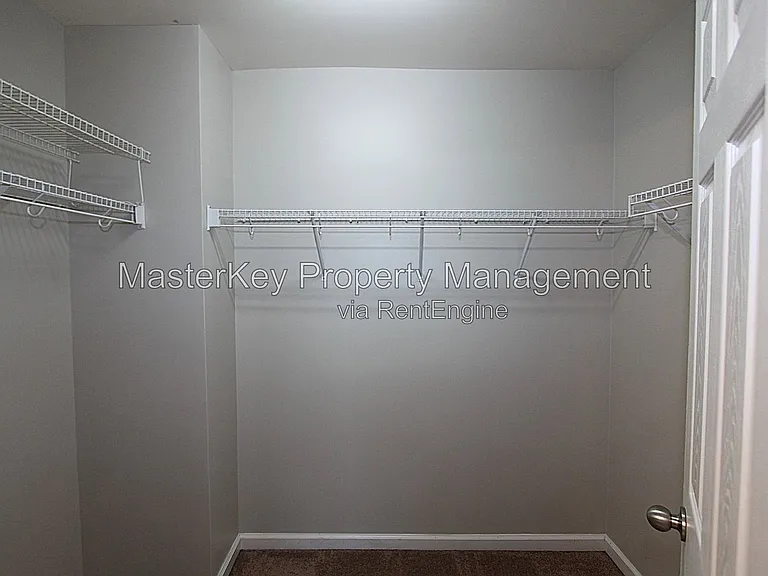 508 Bayou Ct — Photo 13