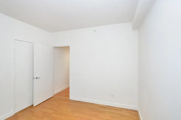 Rented by Waterton Residential New York | media 6