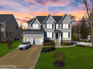 5 Bock Ln, East Brunswick, NJ 08816
