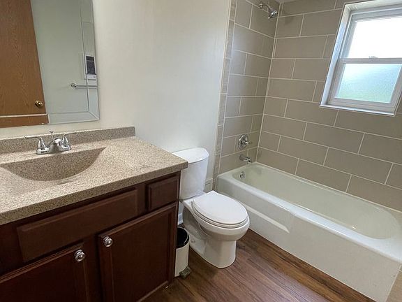 4th image of 4913 Ethel Ln NW