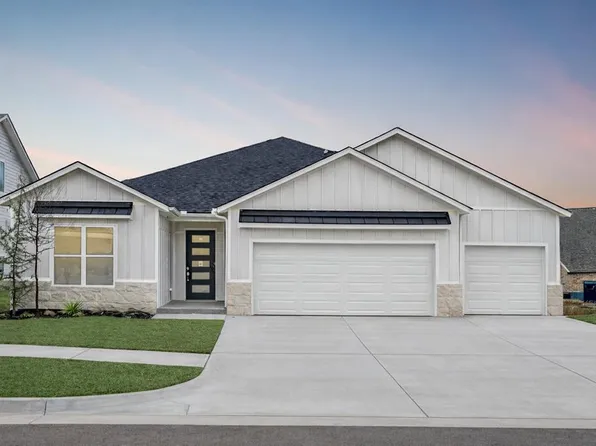 5613 NW 155th St, Edmond, OK 73013