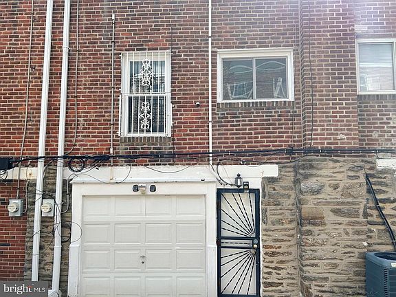 2nd image of 607 E Sanger St