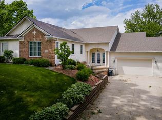 703 Wakefield Cir, Kendallville, IN