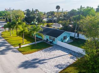 501 S Pine St, New Smyrna Beach, FL 32169