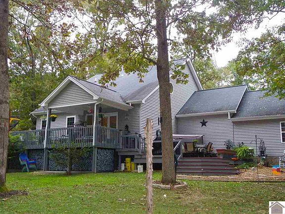 4th image of 182 Lakeview Club Ln