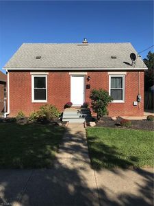 1369 Coventry St, Akron, OH, 44306