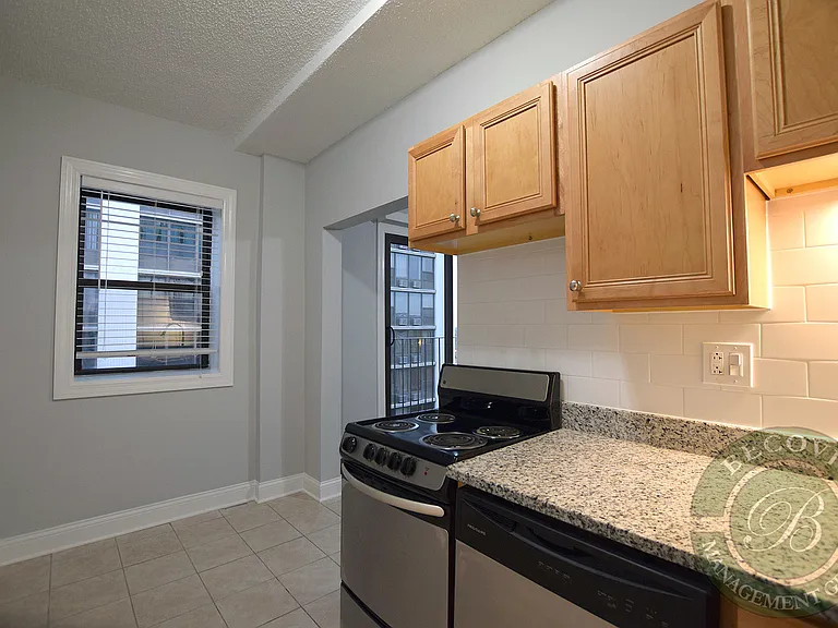 The Legacy HB at Clarendon Park — Photo 43
