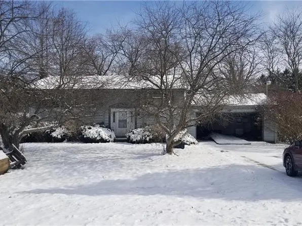 1801 Park Ln, Greenville, PA 16125