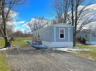 215-8120 Seneca Tpke, Clinton, NY 13323
