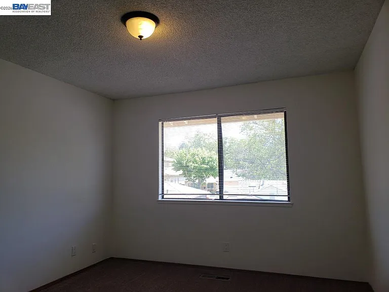 342 Washington Blvd #342 — Photo 6