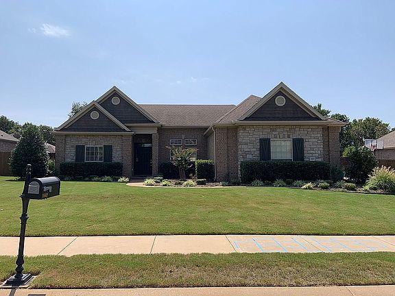 3rd image of 5669 Saint Candridge Dr