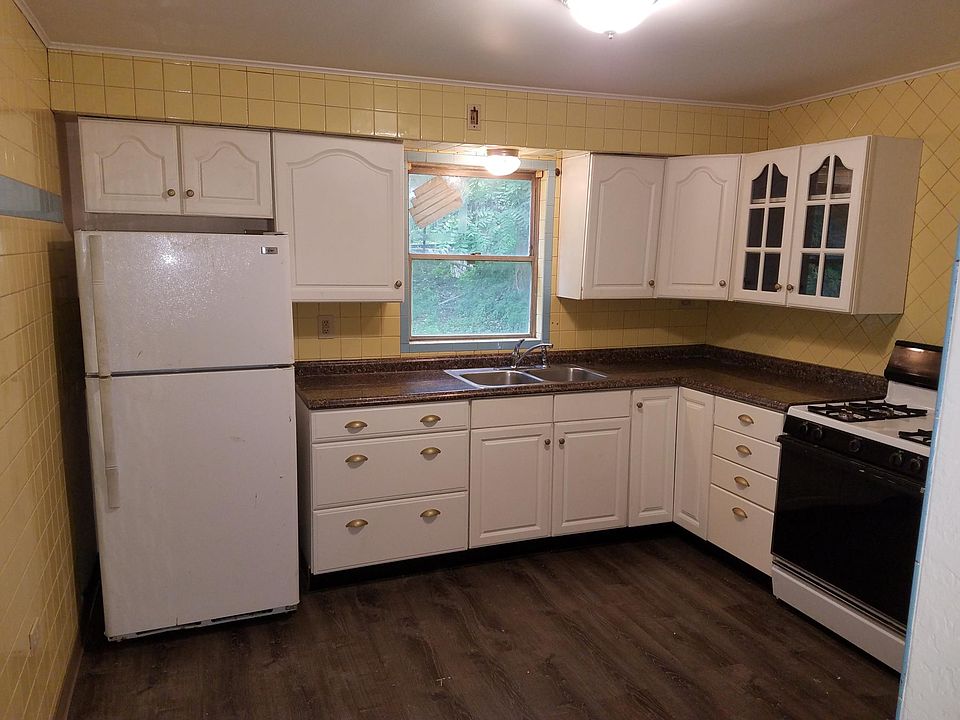 Eat in Kitchen