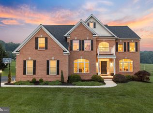 3 Sweetgale Ct, Reisterstown, MD 21136