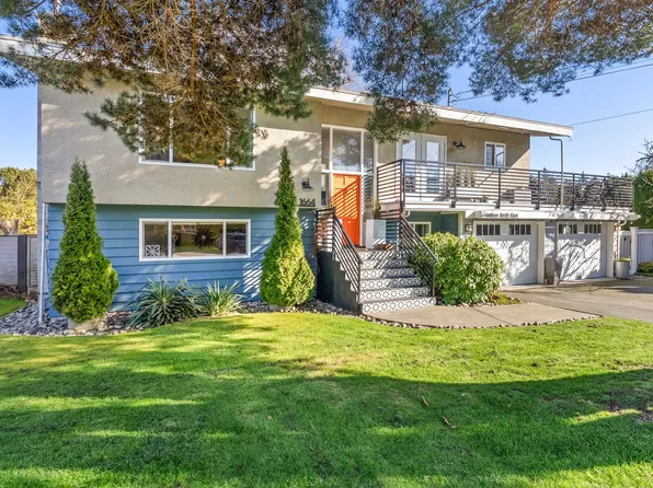 1664 58th St, Delta, BC V4L 1X7