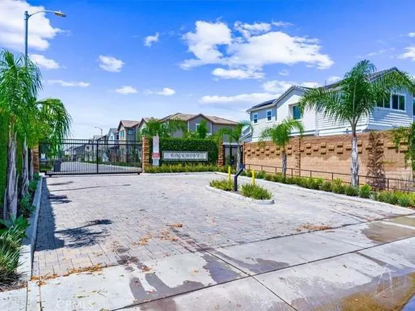 16 Ivey Ln, Compton, CA 90221