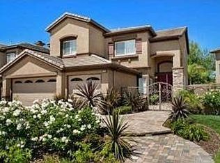 965 S Canyon Heights Dr, Anaheim, CA 92808