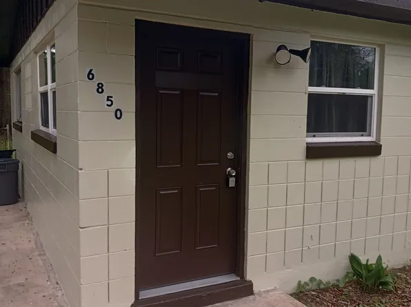 6850 Jack Horner Ln, Jacksonville, FL 32210