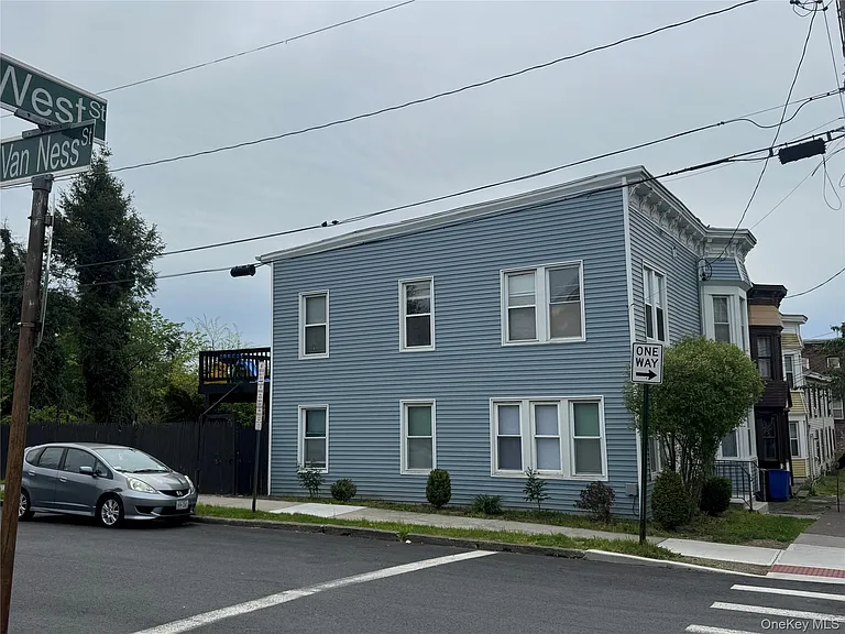 18 West St #2A — Photo 9