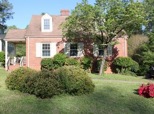 1620 Lorraine Rd, Raleigh, NC 27607