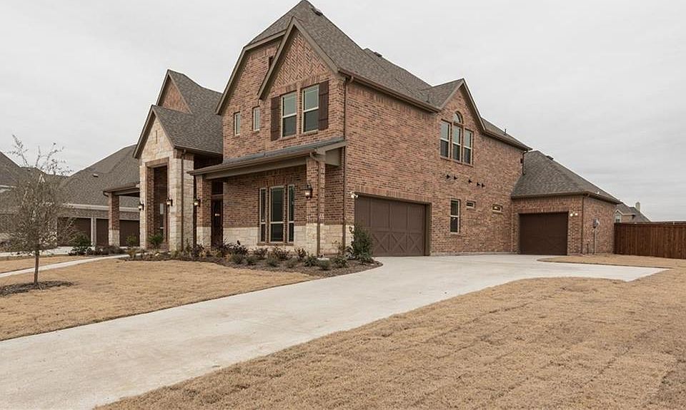 1st image of 1731 Thackery Ln