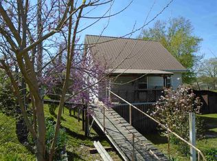 609 2nd St, Shoals, IN 47581