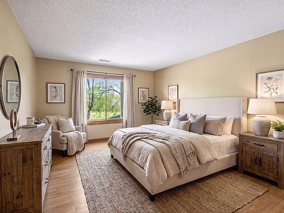 5th image of 3801 W 98th St APT 209