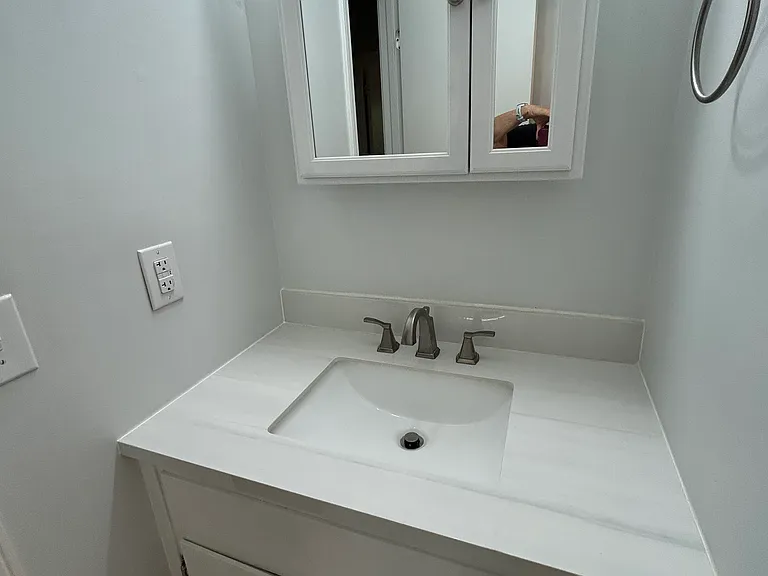 8101 Tippin Ave #J — Photo 11