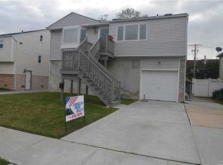 47 Howard Ave, Freeport, NY 11520
