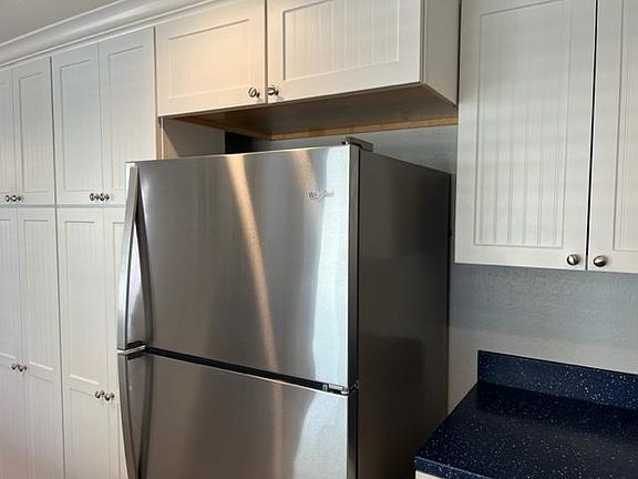 5th image of 728 Palomino Dr