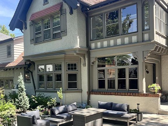 4th image of 2928 E Kenwood BOULEVARD