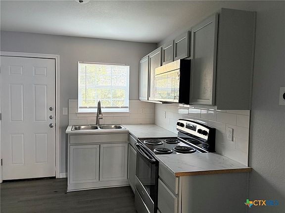 3rd image of 1306 White Ave #2