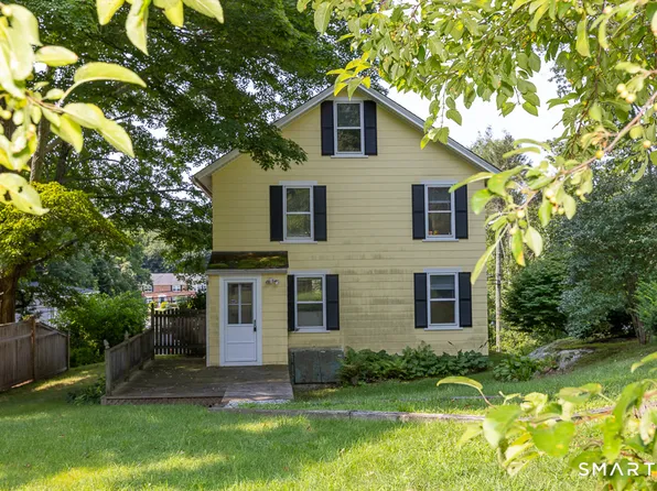 49 Essex Street, Deep River, CT 06417