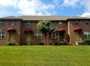 178 Candle Ct #D, Bowling Green, KY 42103