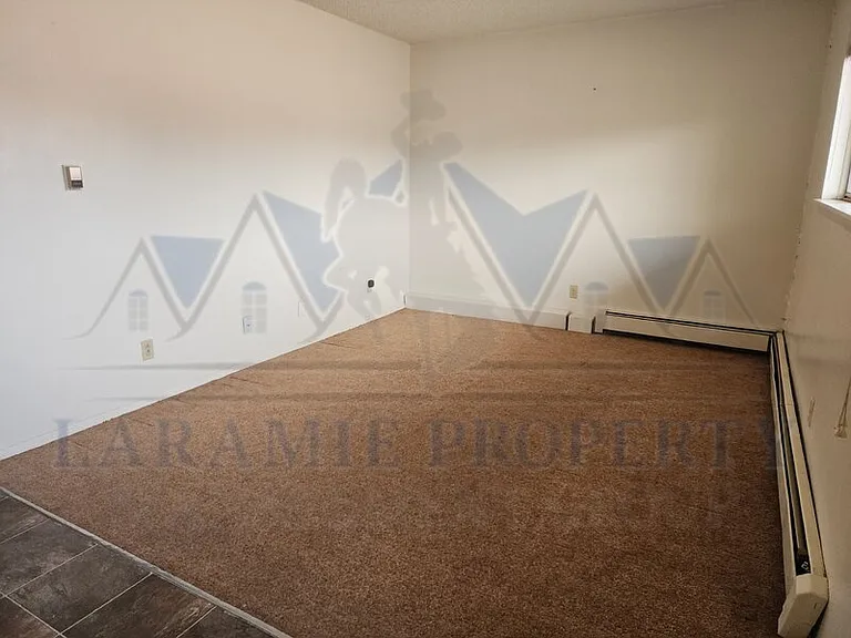 706 Downey St #30 — Photo 3