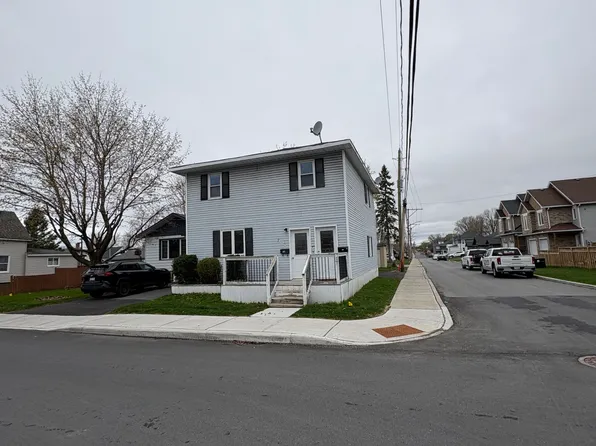 301 3rd St W, Cornwall, ON K6J 2P4