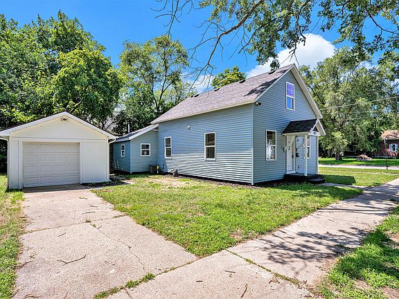 2nd image of 477 Orchard Ave