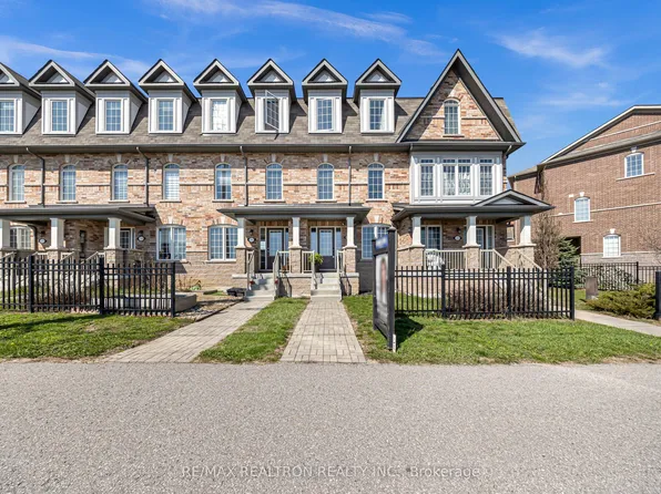 1365 Salem Rd N, Ajax, ON L1Z 0R9