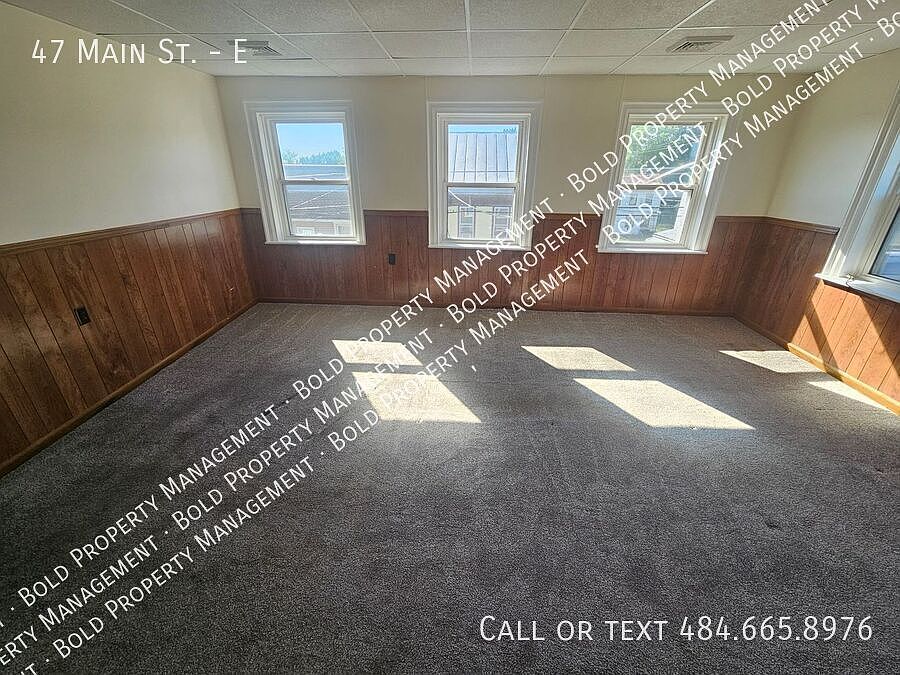 1st image of 47 Main St #E