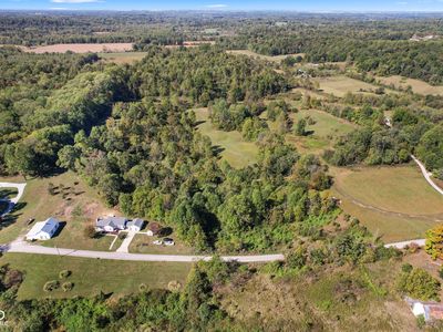 1832 S Walnut Grove Rd, Bloomfield, IN, 47424