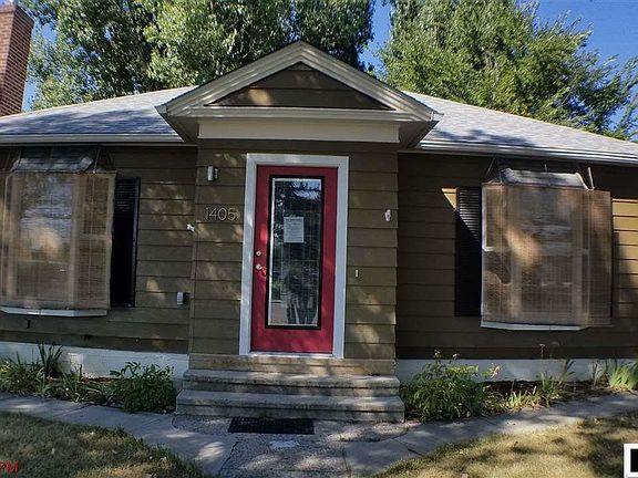 3rd image of 1405 Grace Ave