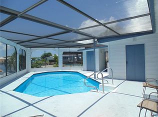2910 Bowsprit Ln, Saint James City, FL 33956